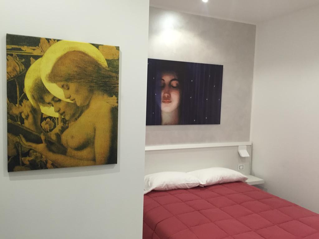 Picaflor Art & Rooms Милано Екстериор снимка