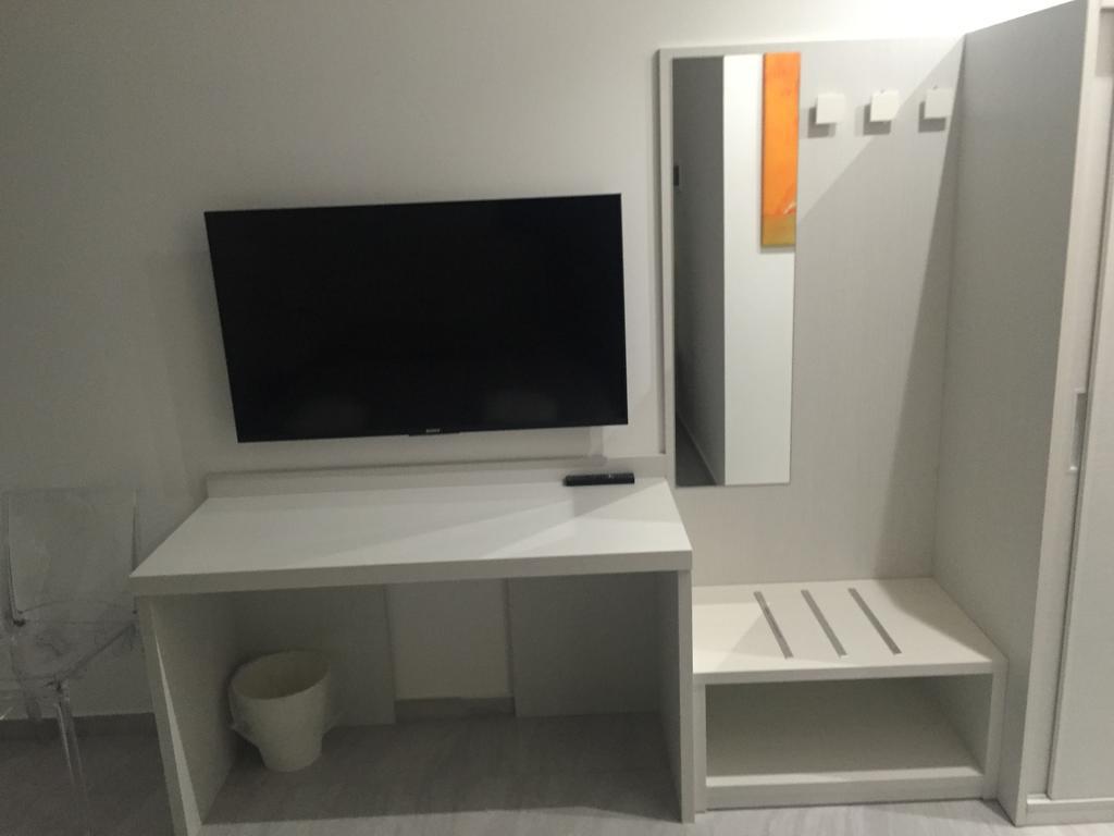 Picaflor Art & Rooms Милано Екстериор снимка
